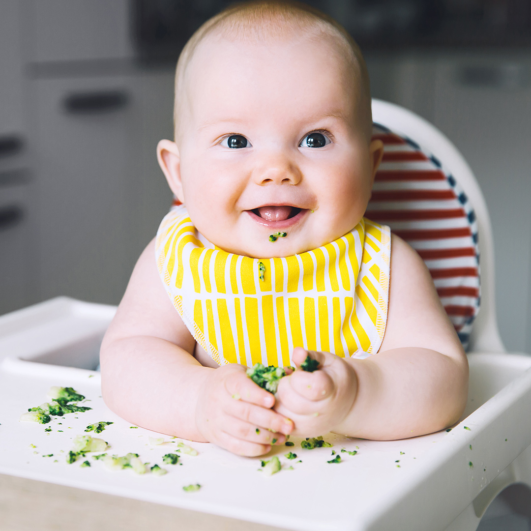 7_Banner-baby-eating-broccoli.jpg
